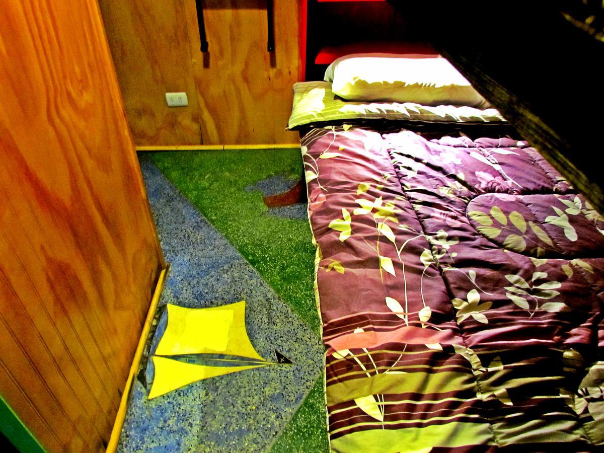 La Casa Azul Hostel فالبارايسو المظهر الخارجي الصورة