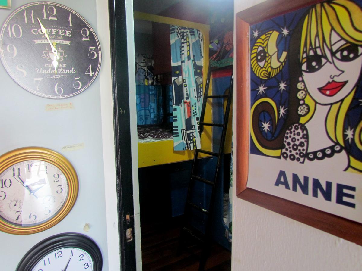 La Casa Azul Hostel فالبارايسو المظهر الخارجي الصورة